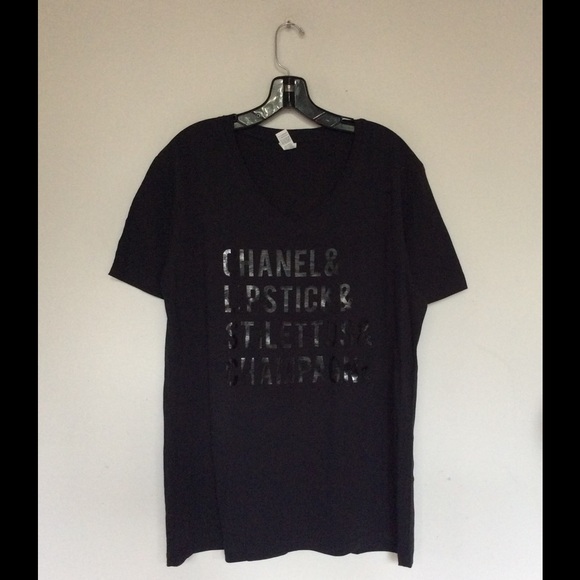 Lipstick  Stilettos  & Champagne black v neck - Picture 3 of 4